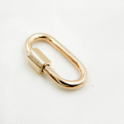 DC603. Sterling Silver Oval Carabiner Clasp