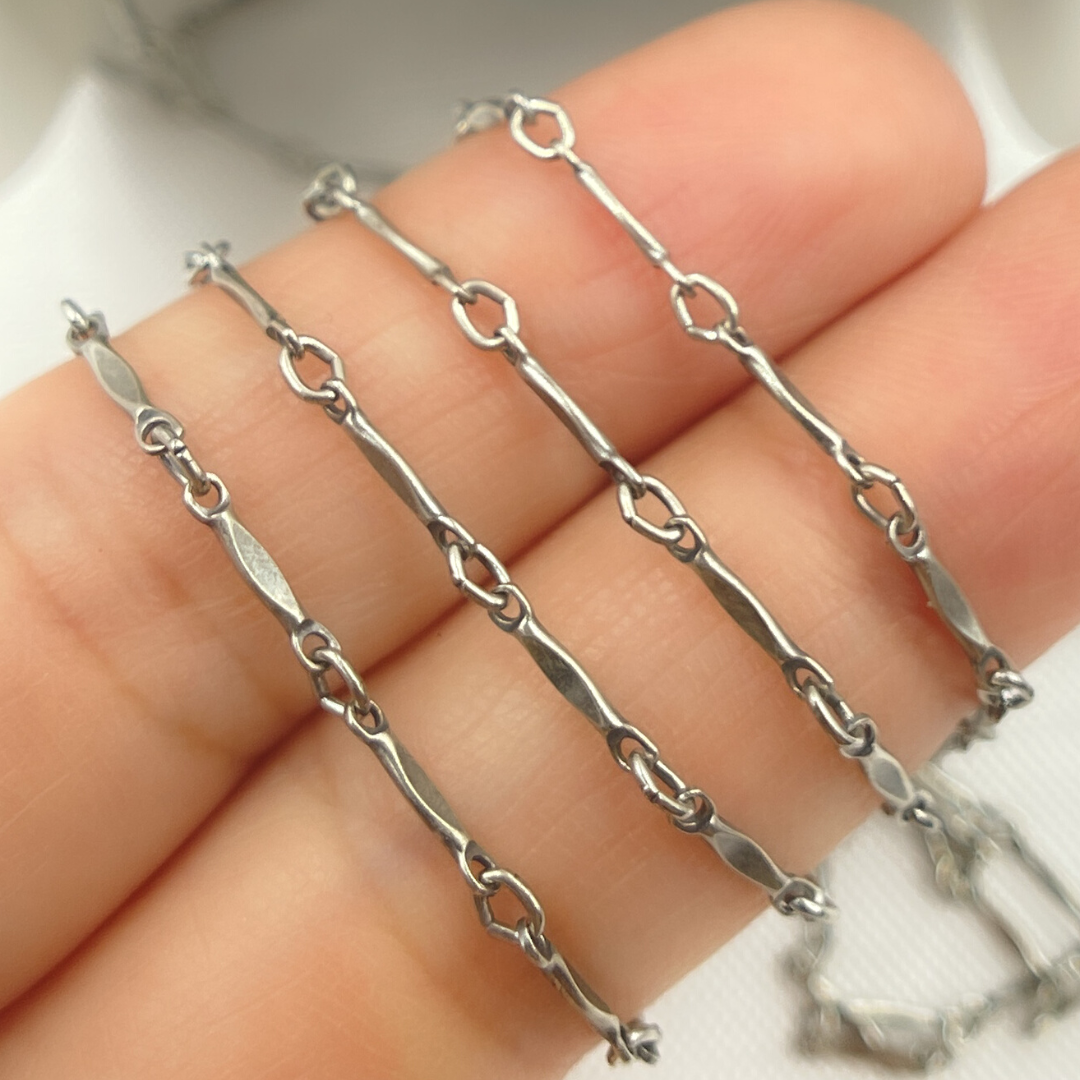 568OX. Oxidized Sterling Silver Dapped Bar Chain