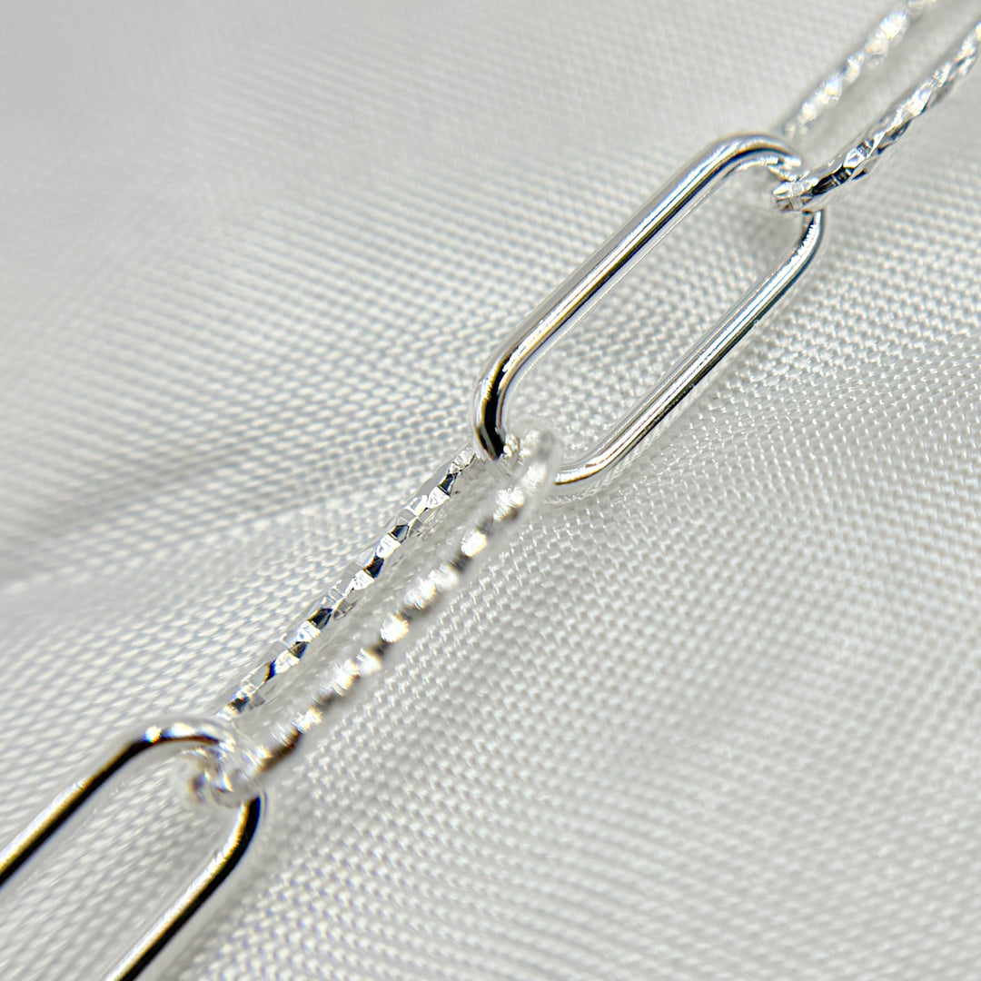 V32SS. Sterling Silver Smooth & Diamond Cut Paperclip Chain