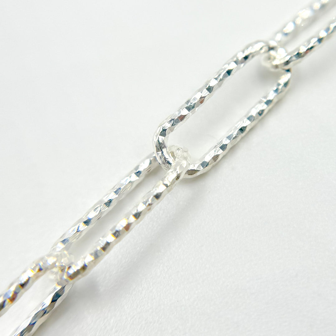 V8FD. Sterling Silver Hammered Paperclip Chain