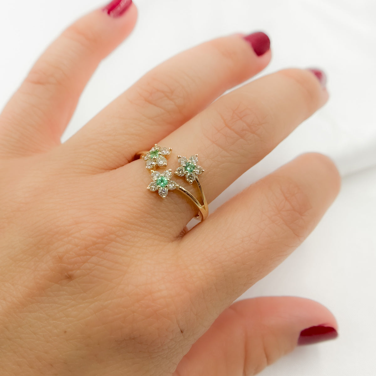 14K Solid Yellow Gold Diamond Open Flower Ring.