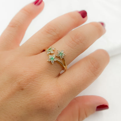 14K Solid Yellow Gold Diamond Open Flower Ring.