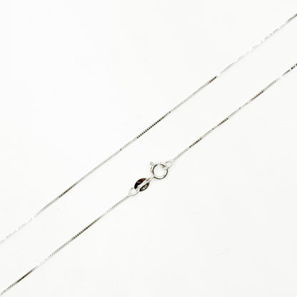 040VEDWG18K. 18K Solid White Gold Box Chain