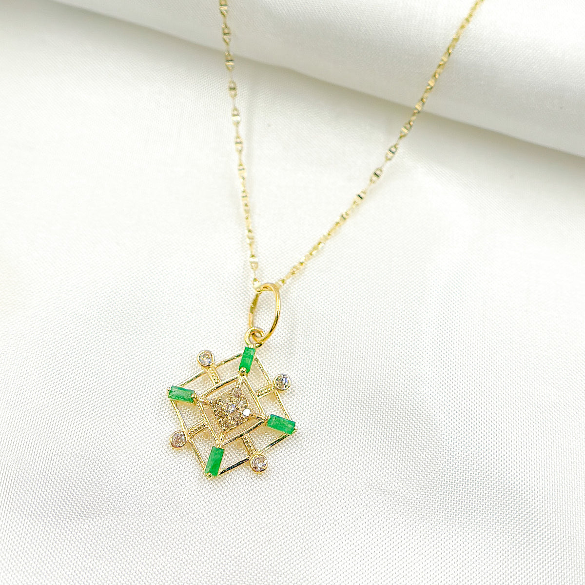 GDP626. 14k Solid Gold Diamond and Emerald Square Charm