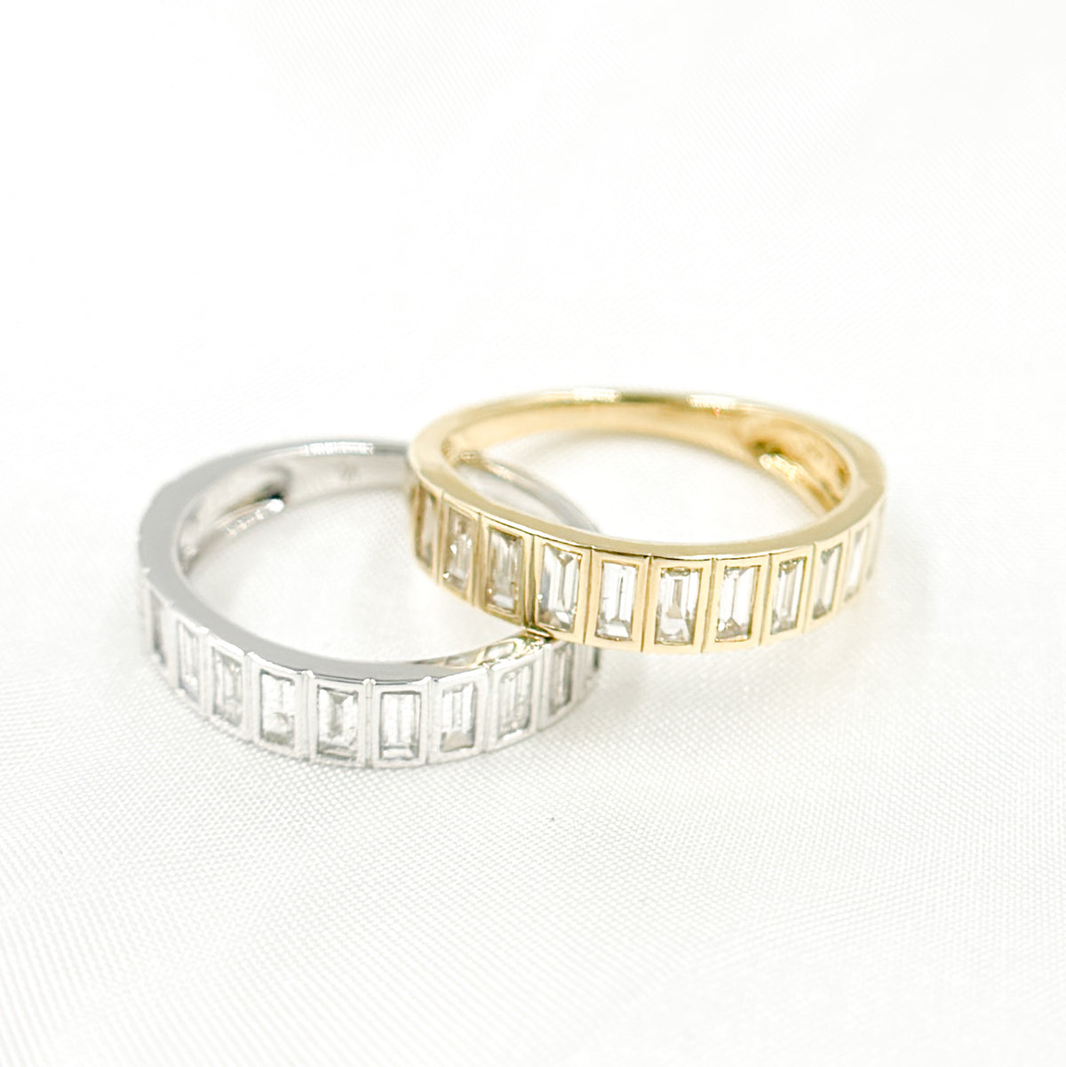 14K Solid Gold Diamond Baguette Band Ring.