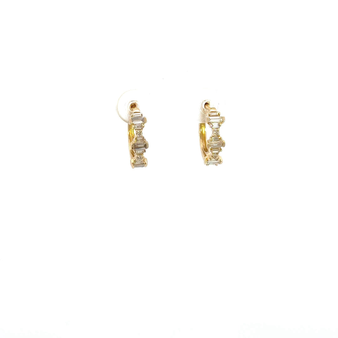 EHG57033. 14k Solid Gold Diamond Baguette Hoops