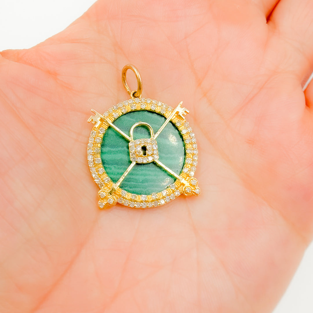 KG131. 14K Solid Gold Round Lock Pendant