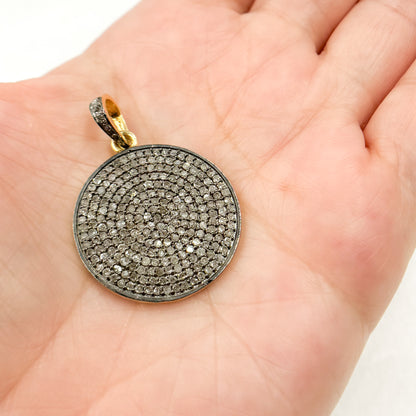 DP038. Diamond Sterling Silver Round Pendant