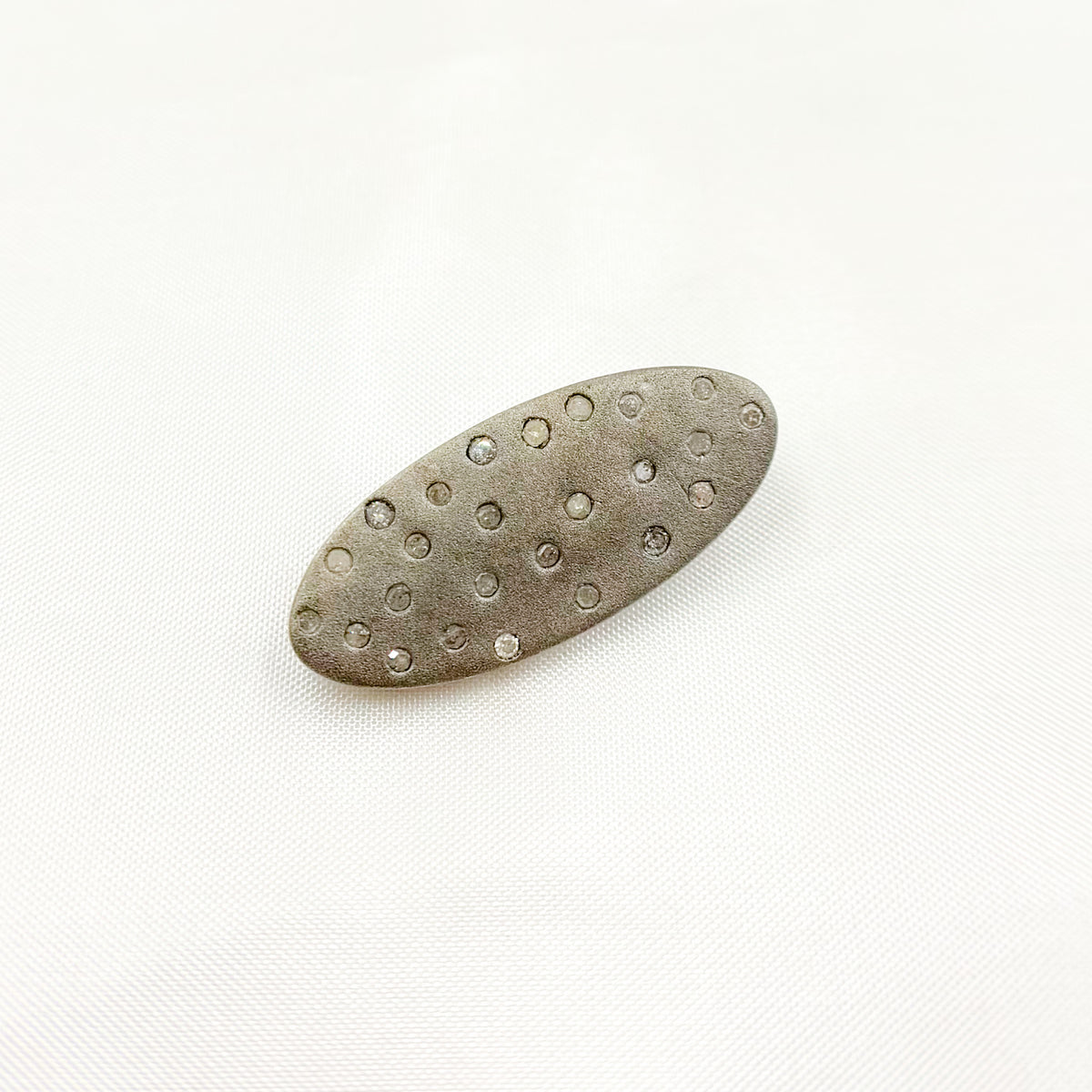 DP289. Diamond Sterling Silver Oval Pendant