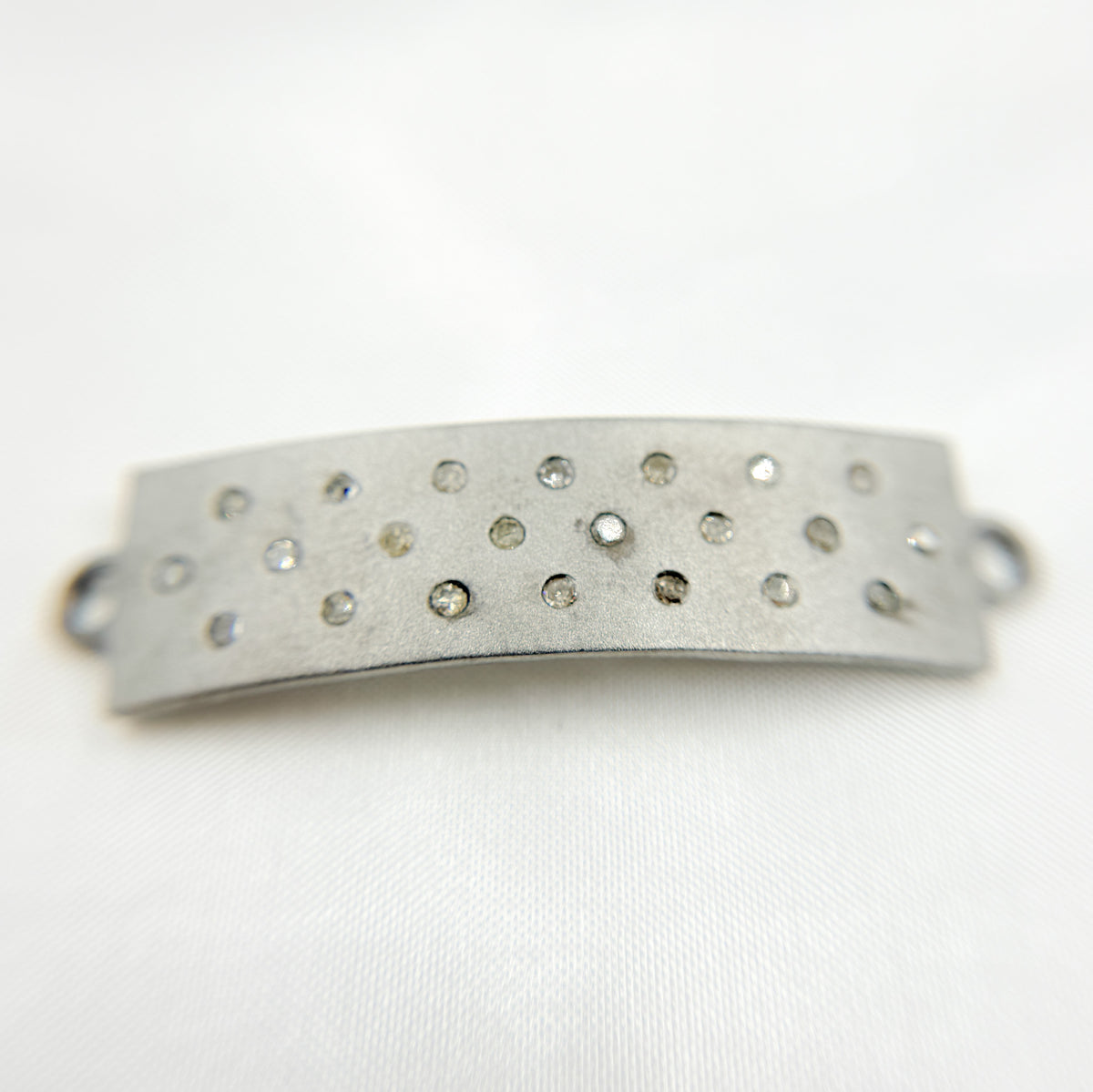 DC582. Diamond & Sterling Silver Rectangle Connector