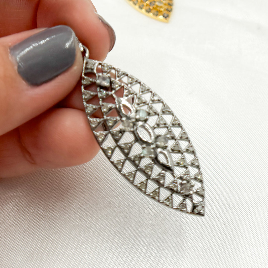 DP207. Diamond & Sterling Silver Leaf Shape Pendant with Gemstone
