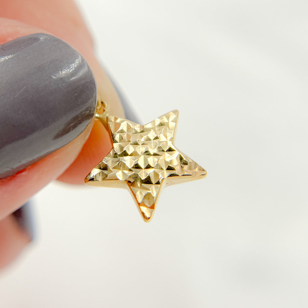 GDP098. 14K Solid Gold Star Charm
