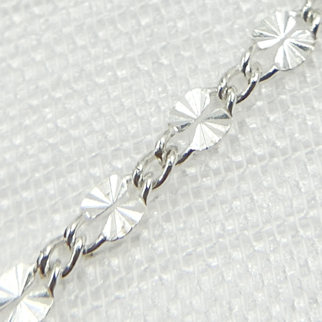 V186SS. Sterling Silver Diamond Cut Flat Marina Link Chain