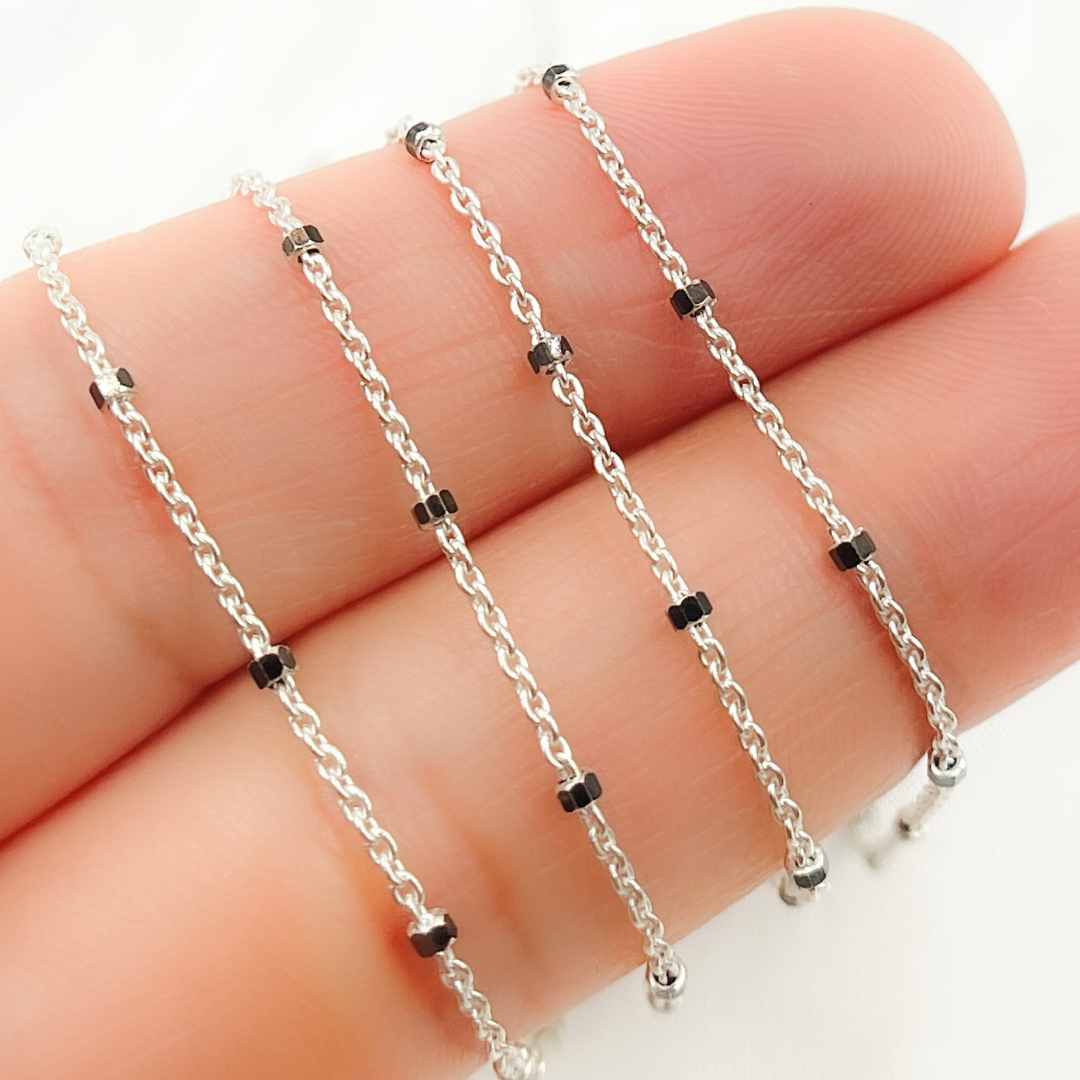 Z36SB1. Sterling Silver Satellite Black Cube Chain