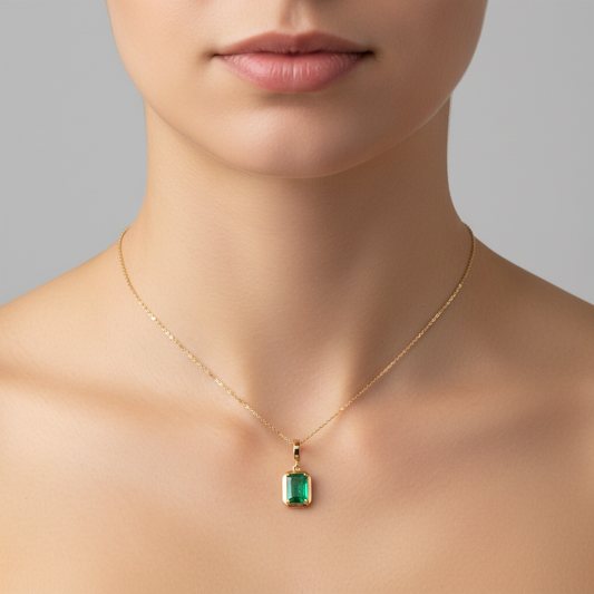 CMZ00366EM7X5. 14K Solid Gold Rectangular-Shaped Emerald Charm