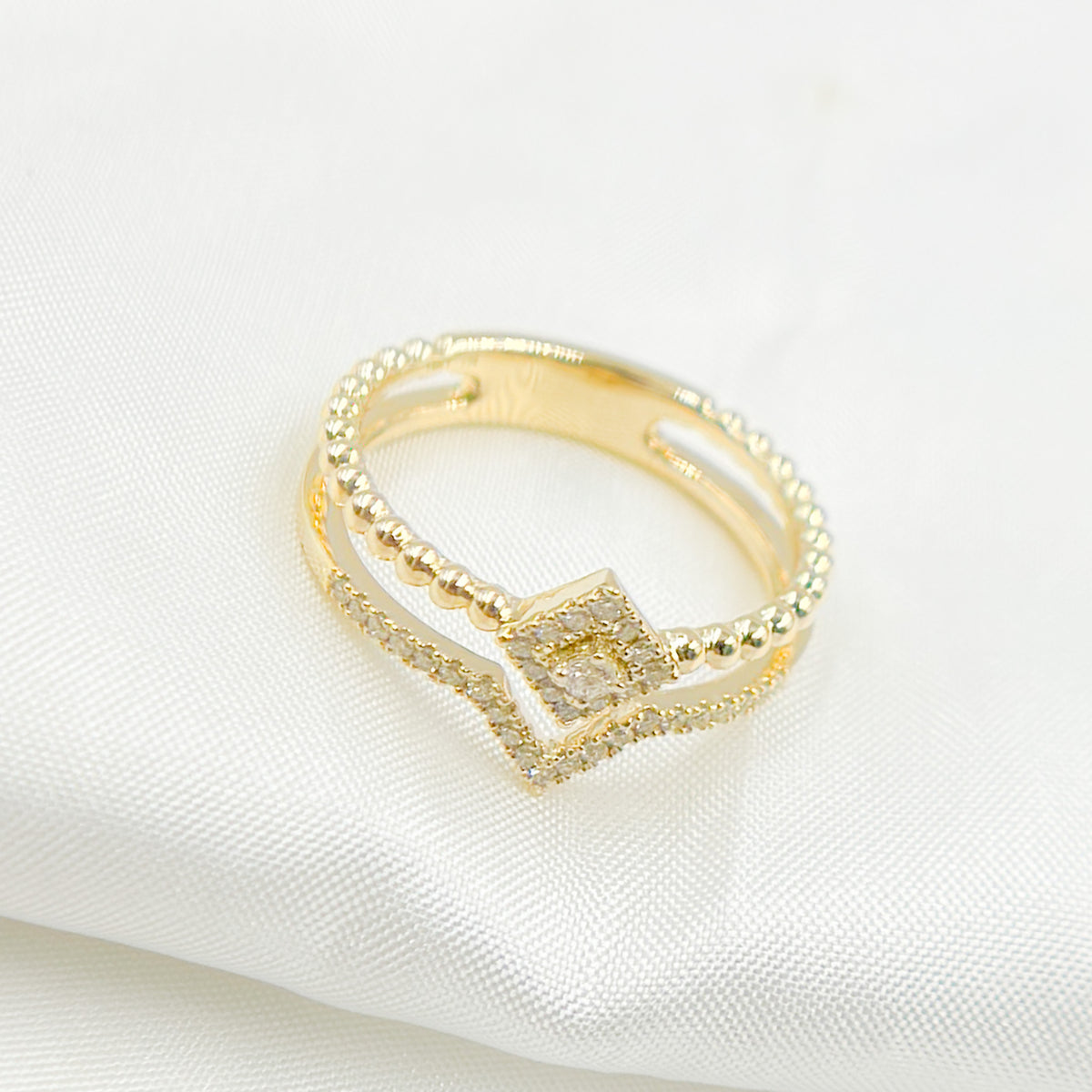 14K Solid Yellow Gold Diamond Double Line Square Ring.