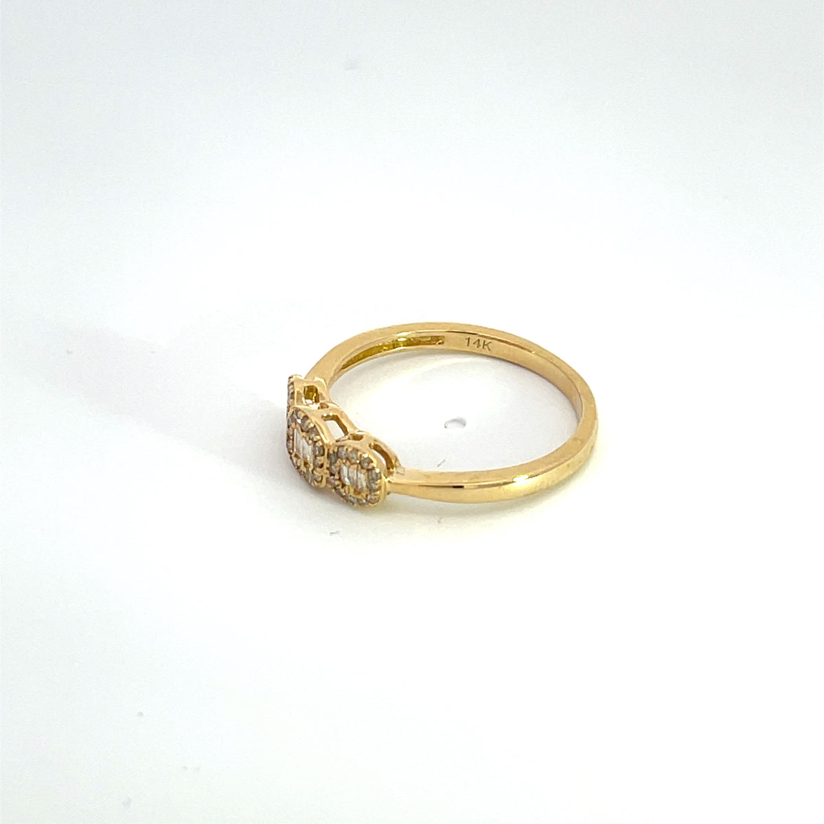 14k Solid Yellow Gold Diamond Ring.