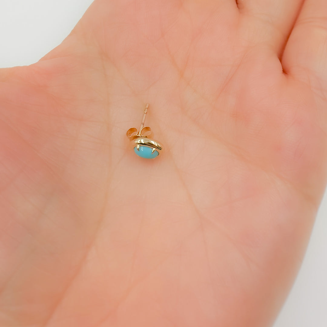 14K Solid Yellow Gold Turquoise Oval Stud Earring