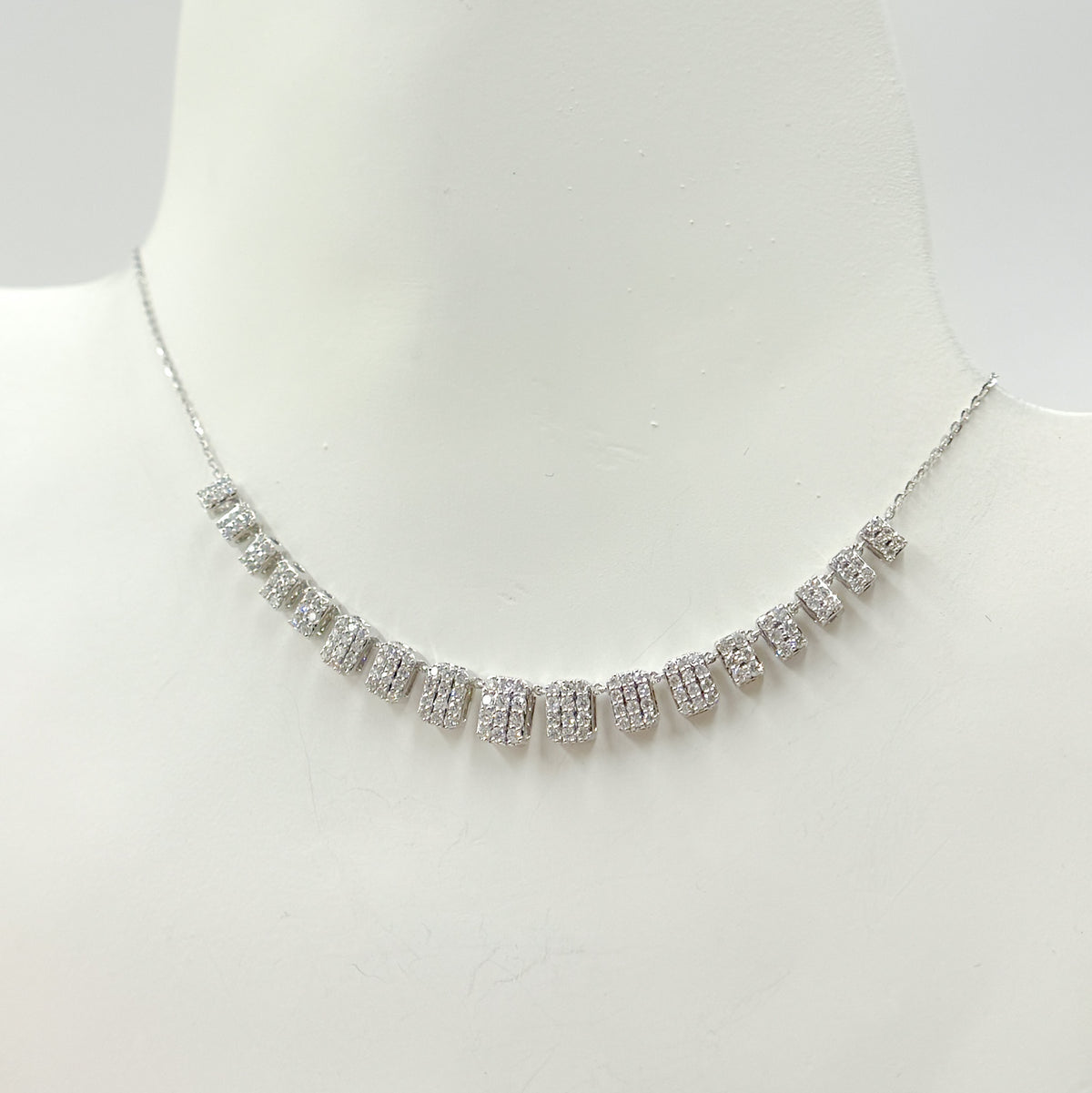 NK401351. 14K Solid Gold Diamond Rectangles Necklace