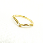 Load image into Gallery viewer, RAB01227. 14K Solid Gold Diamond Ring
