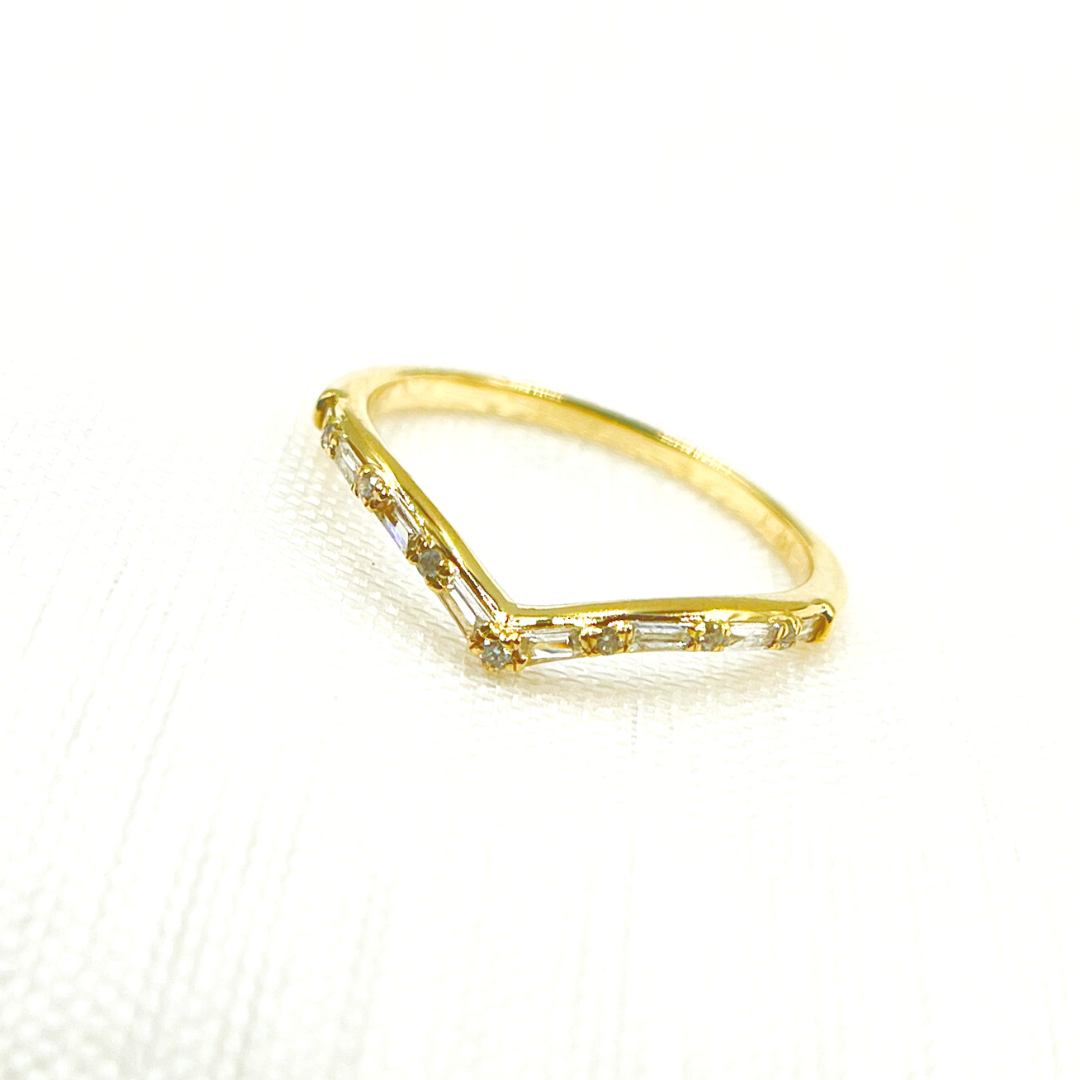 RAB01227. 14K Solid Gold Diamond Ring