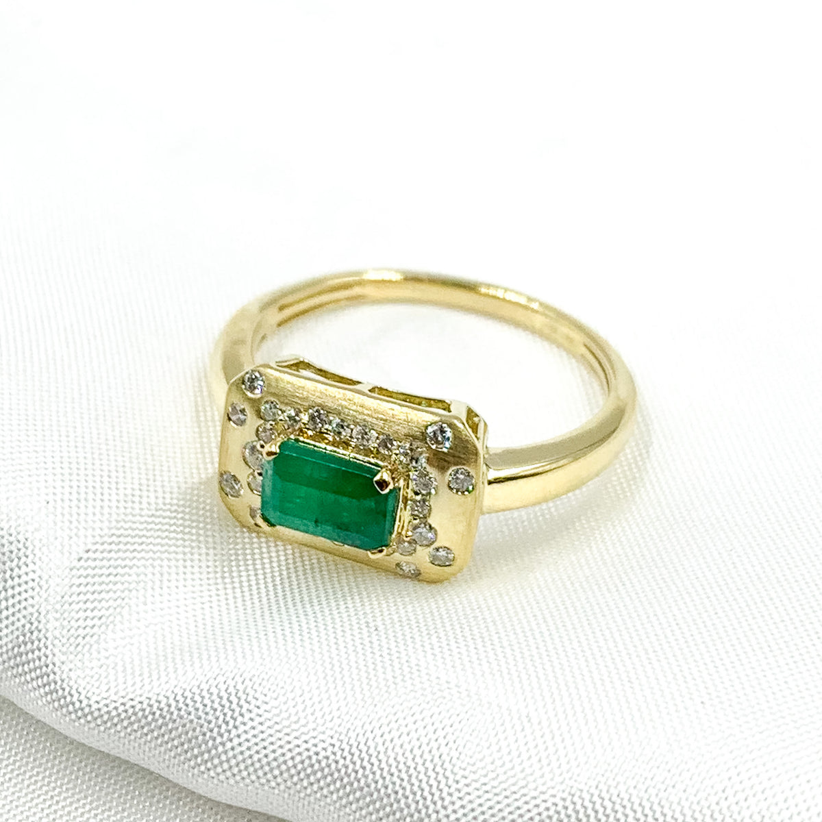 14K Solid Gold Diamond and Gemstone Ring.