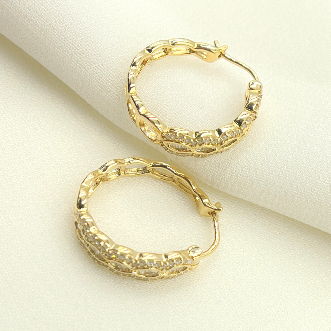 14k Solid Gold & Diamonds Hoops Earrings. EHH56761