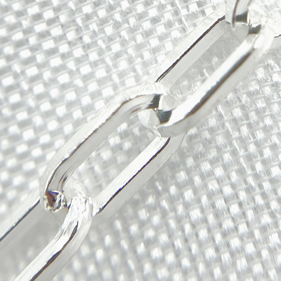 V151SS. Sterling Silver Hollow Flat Paperclip Link Chain