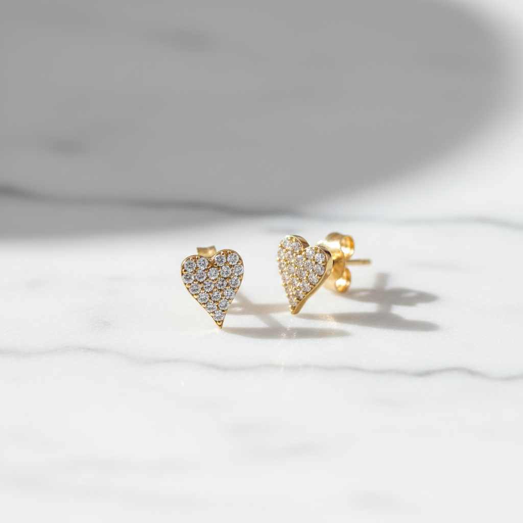 EFD54274. 14K Solid Gold Diamond Heart Earrings