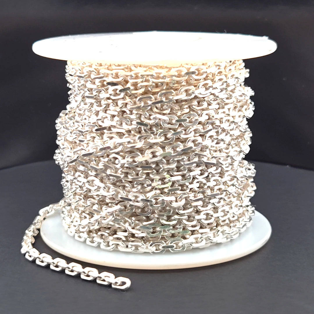 Z91SS. Sterling Silver Diamond Cut Oval Link Chain