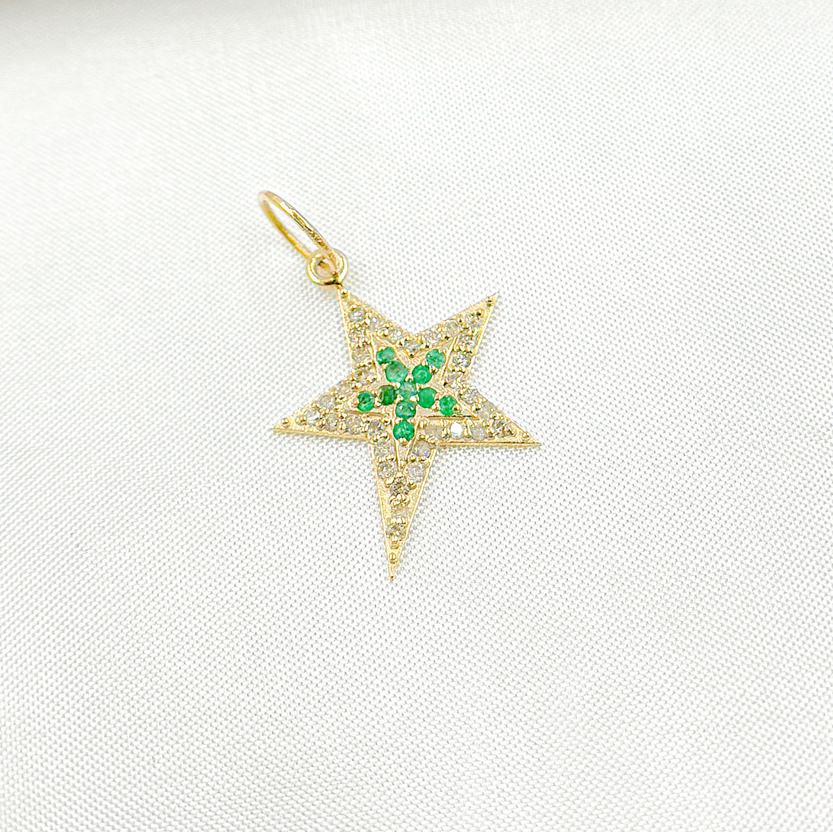 GDP658. 14k Solid Gold Diamond & Emerald Star Charm