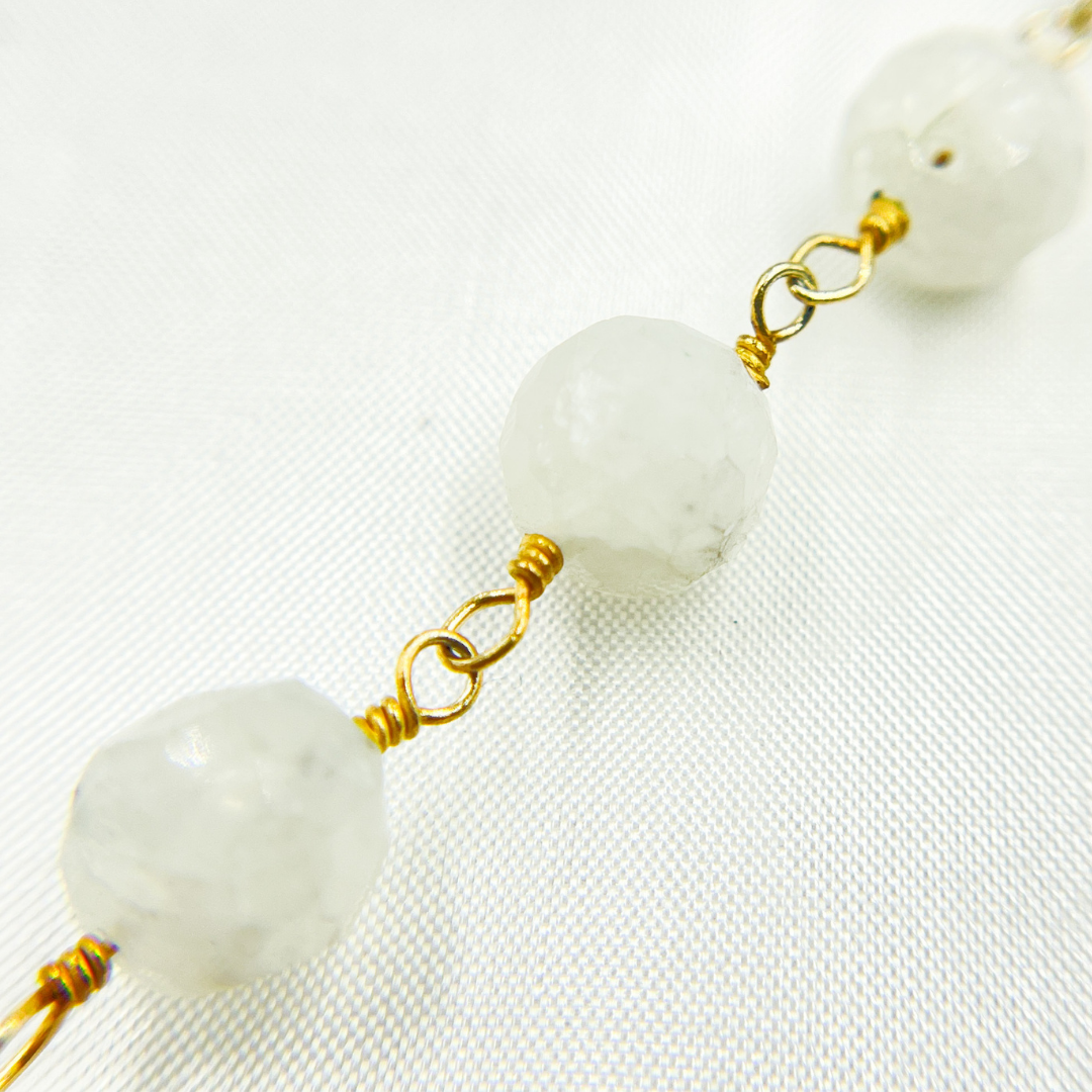 White Rainbow Moonstone Gold Plated Wire Chain. MS54