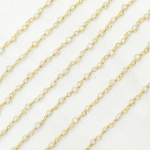Load image into Gallery viewer, White Freshwater Pearl Gold Plated Wire Chain. PRL55
