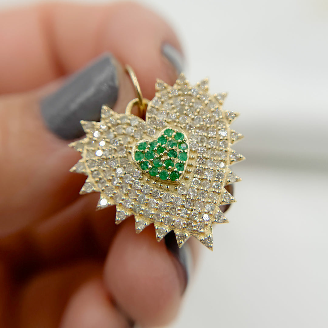 14k Solid Gold Diamond and Emerald Heart Charm. GDP660