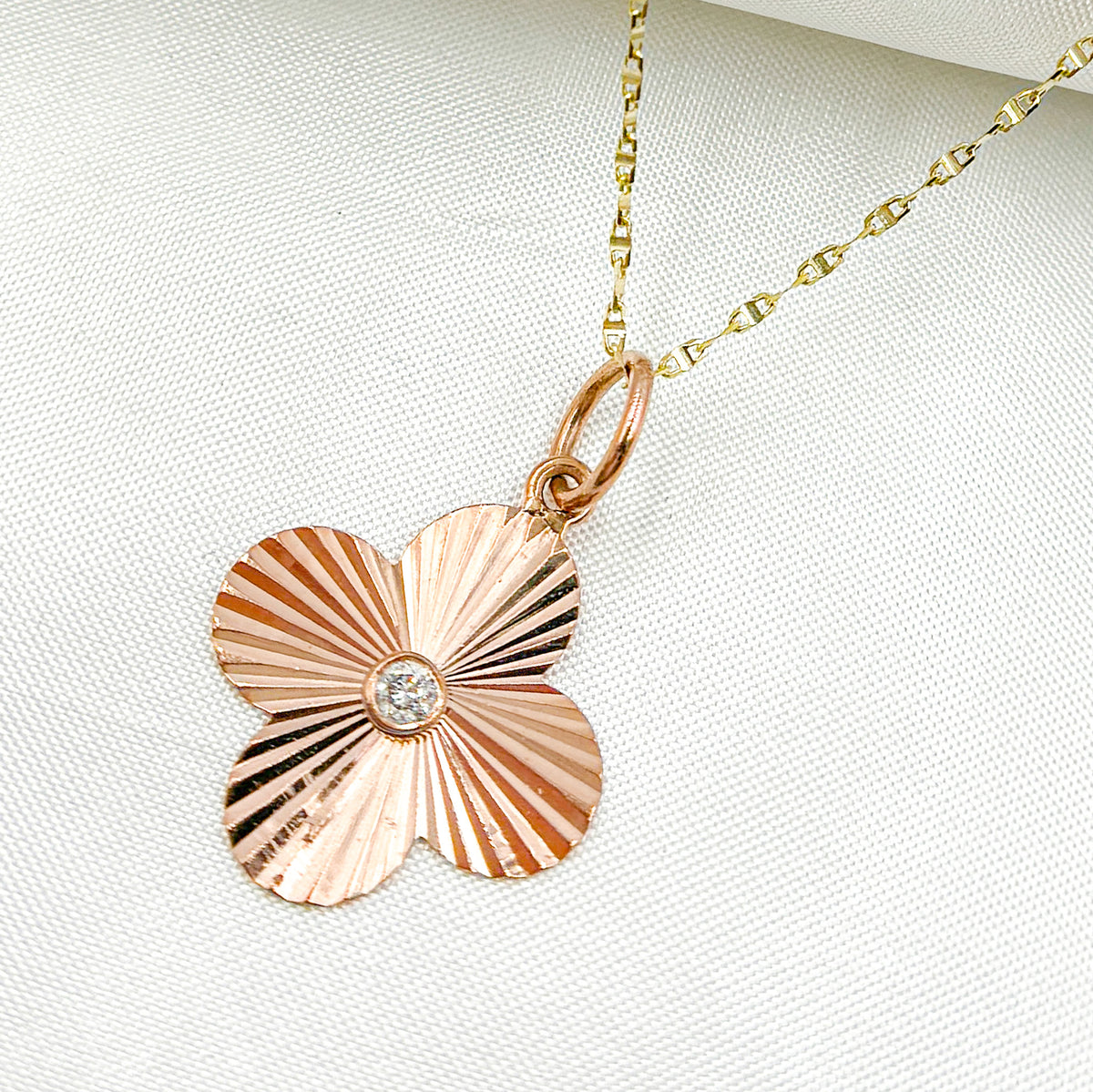 KG294RG. 14k Solid Gold Diamonds Clover Charm