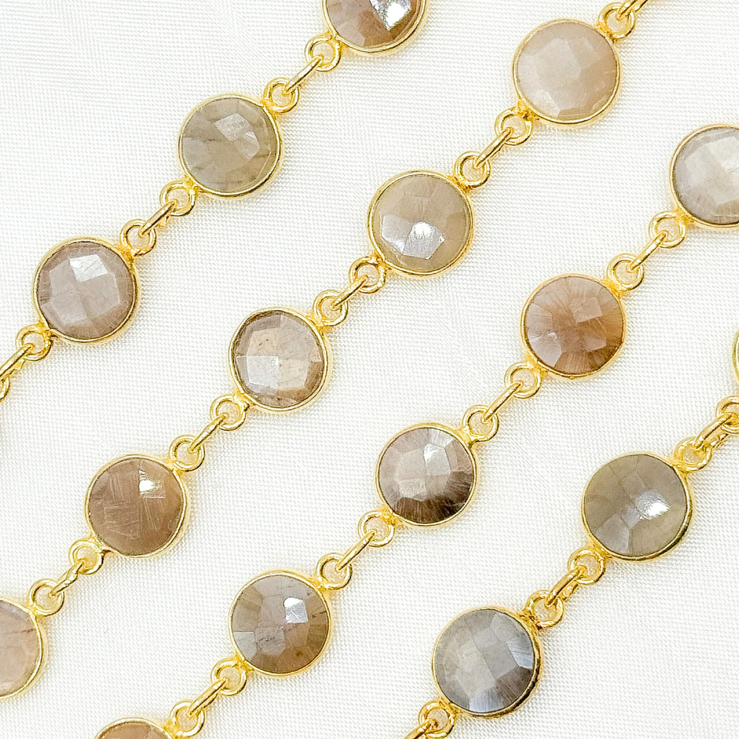 Coated Light Grey Moonstone Round Shape Bezel Gold Plated Wire Chain. CMS114