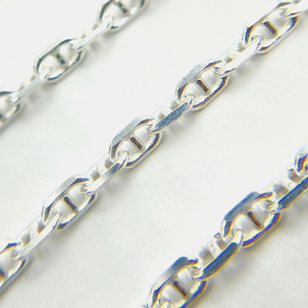 925 Sterling Silver Marina Chain. Y9SS