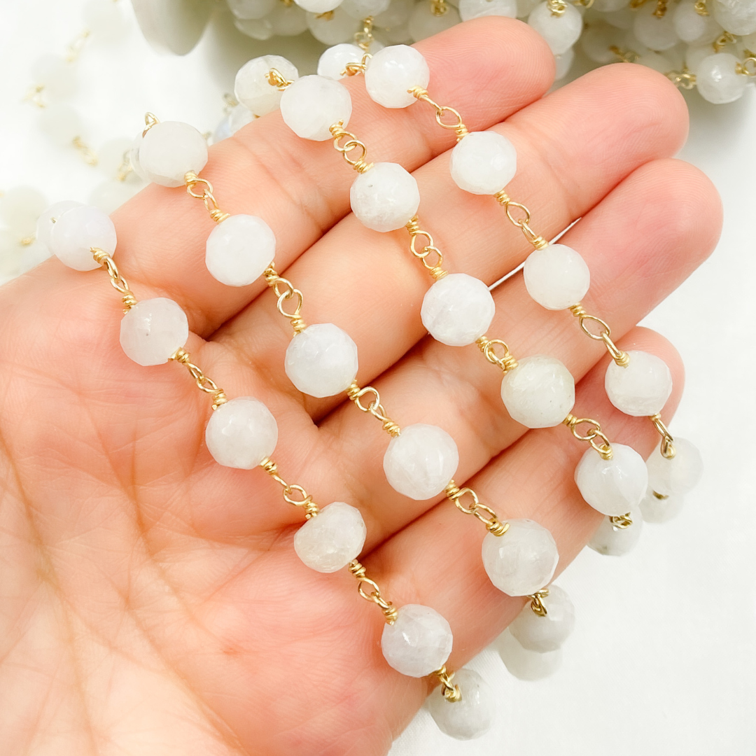 White Rainbow Round Moonstone Gold Plated Wire Chain. MS51