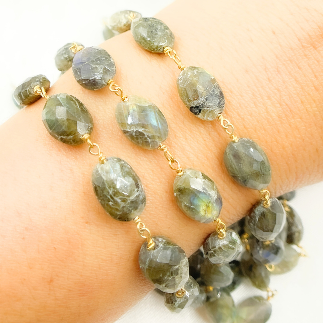 Labradorite Oval Shape Gold Plated Wire Chain. LAB79