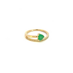Load image into Gallery viewer, 14k Solid Gold Diamond and Emerald Spiral Heart Ring