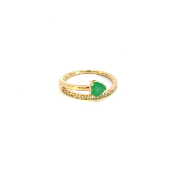 14k Solid Gold Diamond and Emerald Spiral Heart Ring