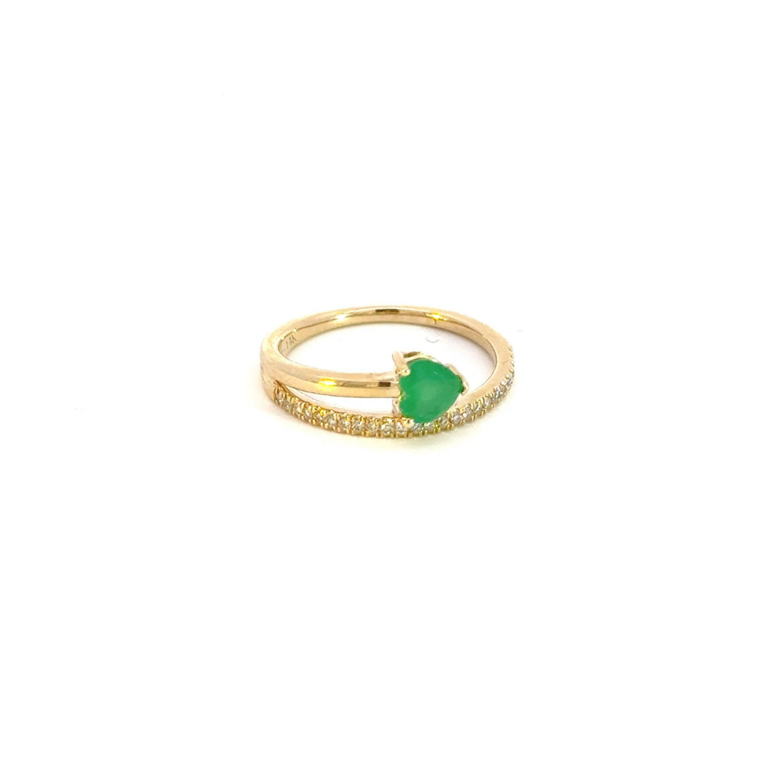 14k Solid Gold Diamond and Emerald Spiral Heart Ring