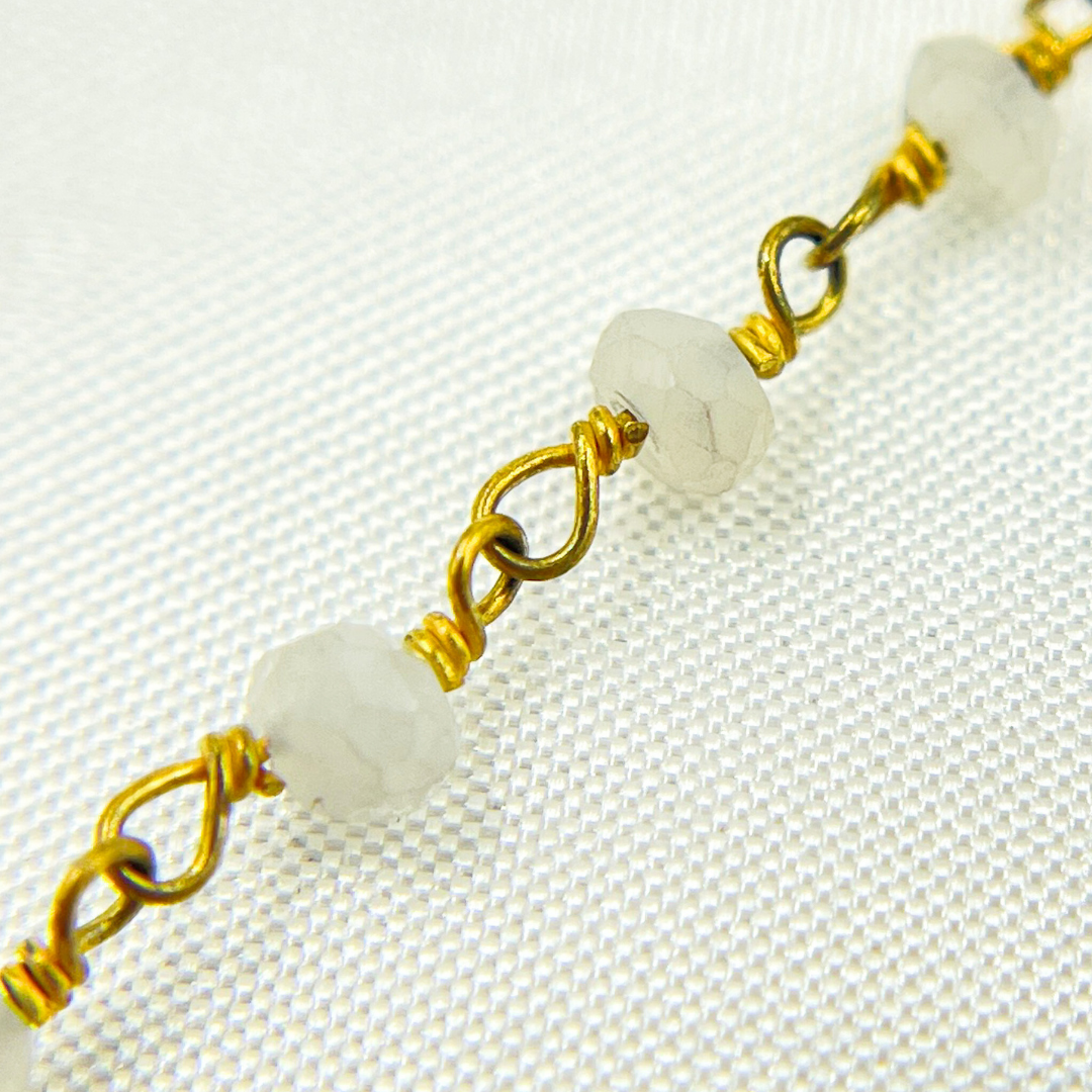 Siloni Moonstone Gold Plated Wire Chain. MS48