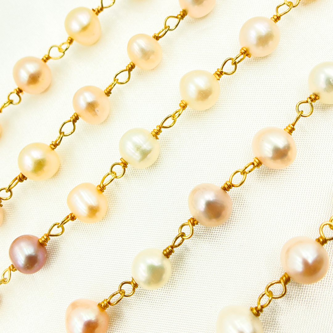Peach Pearl Round Gold Plated Wire Chain. PRL45