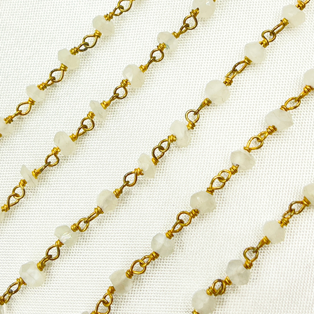 Siloni Moonstone Gold Plated Wire Chain. MS48