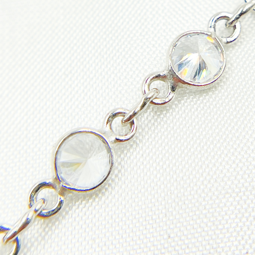 Cubic Zirconia Round Shape Connected Chain. CZ28