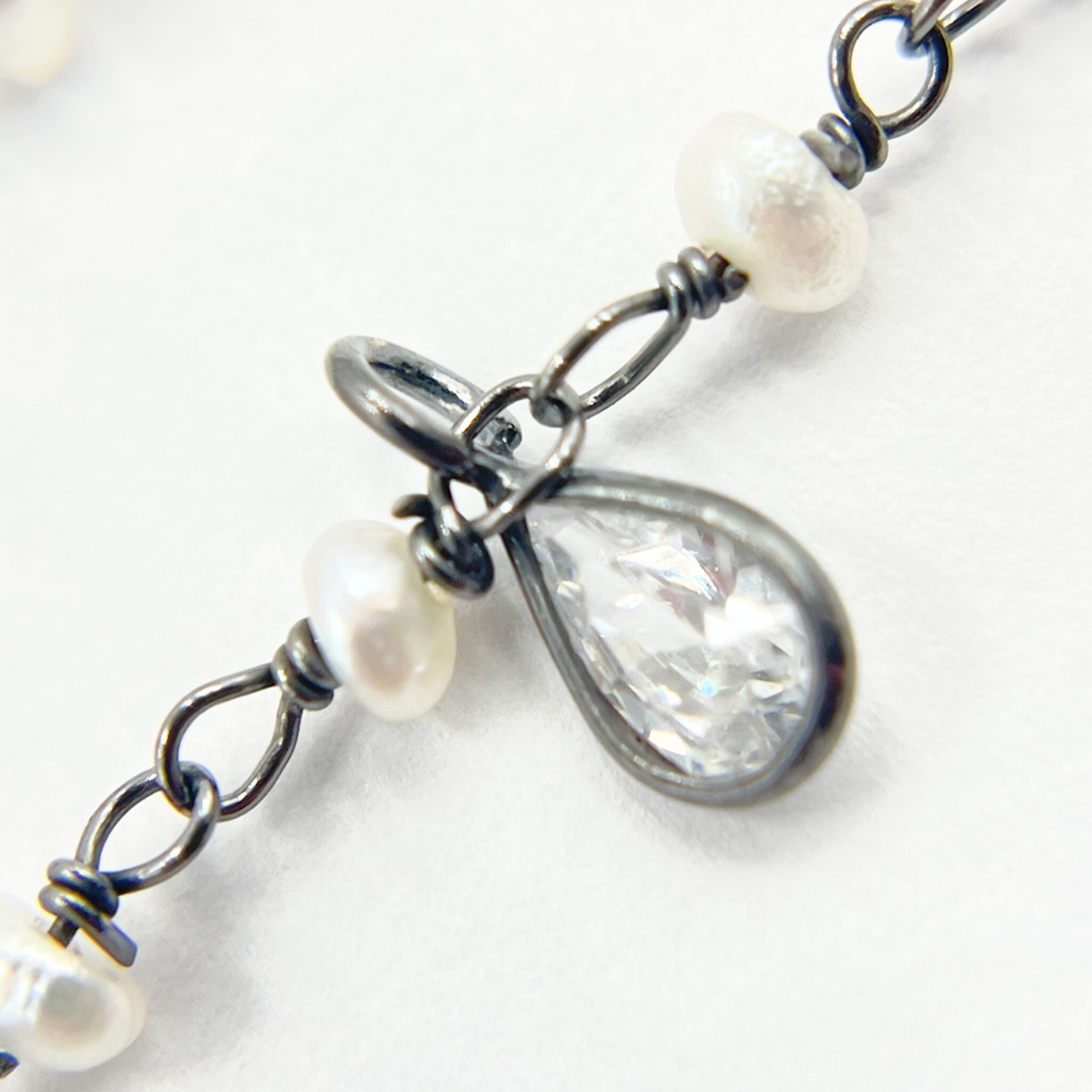 Pearl & CZ Dangle Oxidized Wire Chain. PRL10