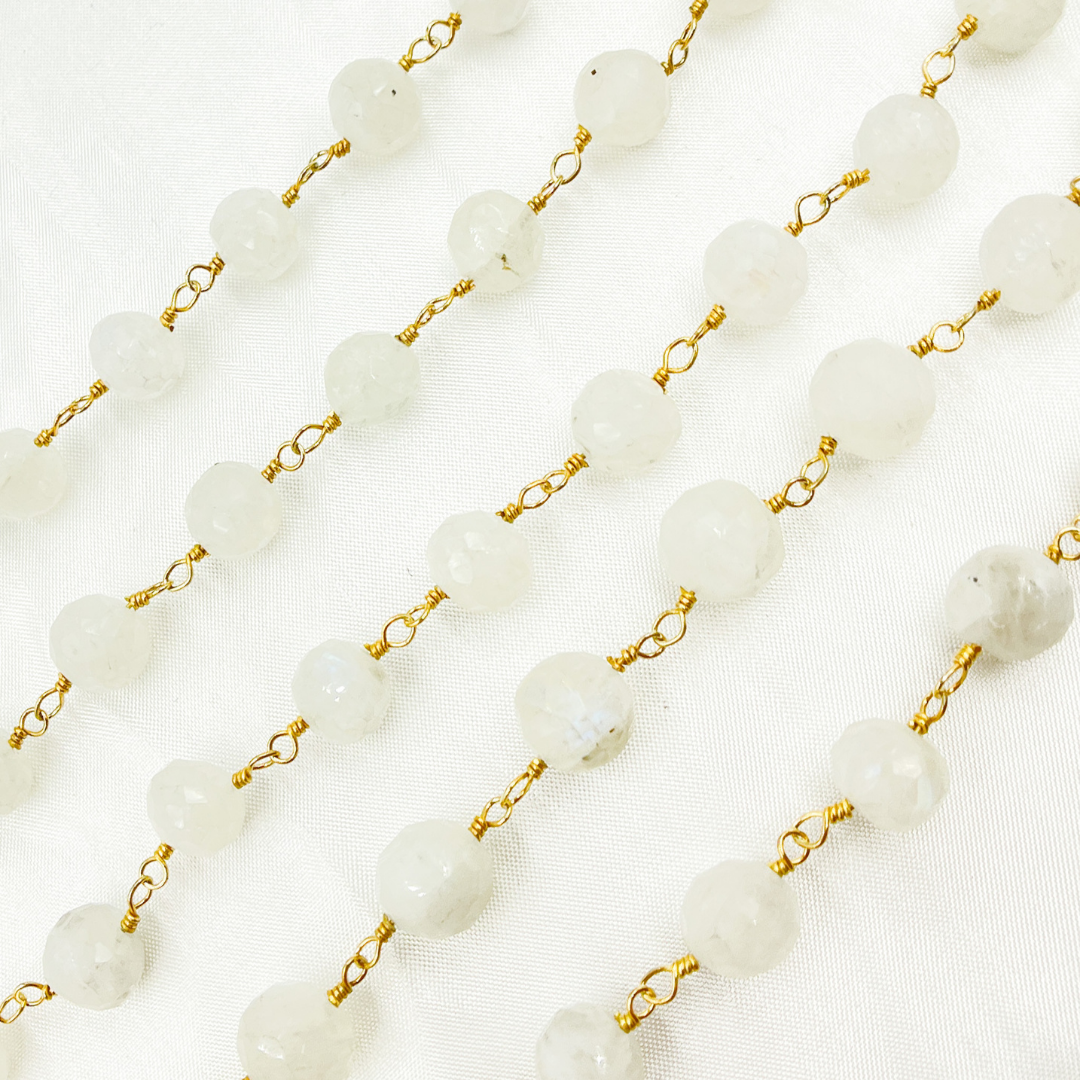 White Rainbow Moonstone Gold Plated Wire Chain. MS54