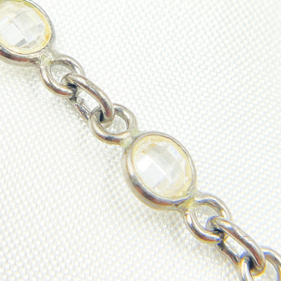 Cubic Zirconia Round Shape Connected Chain. CZ28