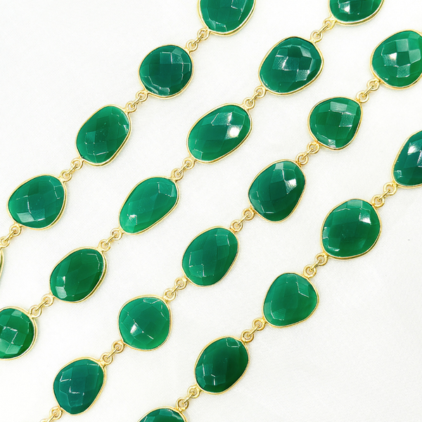 Green Onyx Organic Shape Bezel Gold Plated Wire Chain.